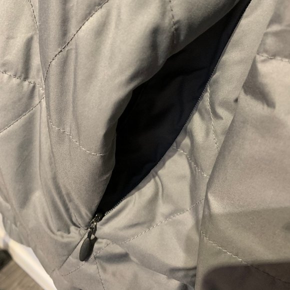 RYU Outlayr Insulated Pullover - Mens Medium - Picture 10 of 15